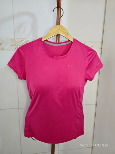 Camiseta Feminina Fitness Nike Dri-Fit