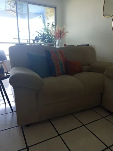 Sofá 2lugares em tecido