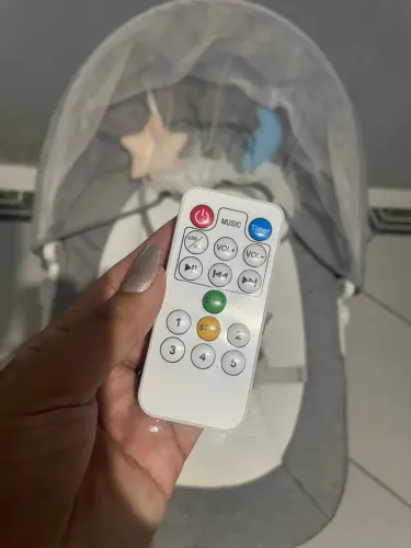 Cadeira de balanço automática