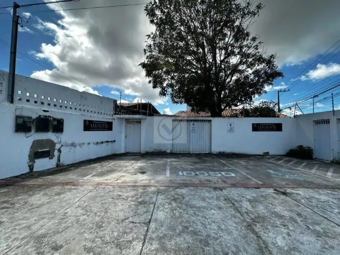 Casa Comercial para aluguel, 2 vagas, Aeroporto - Aracaju/SE