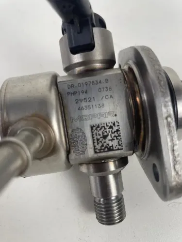 Bomba De Alta Pressão Combustível Toro Renegade 46354478