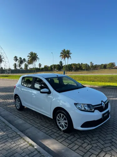 Sandero 1.0 2015 4 cilindros (vendo-financio-troco) 