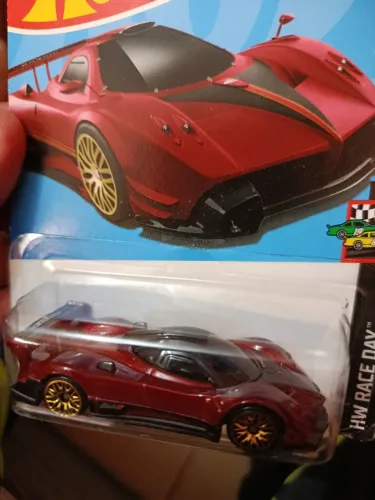 Hot Wheels Pagani Zonda R