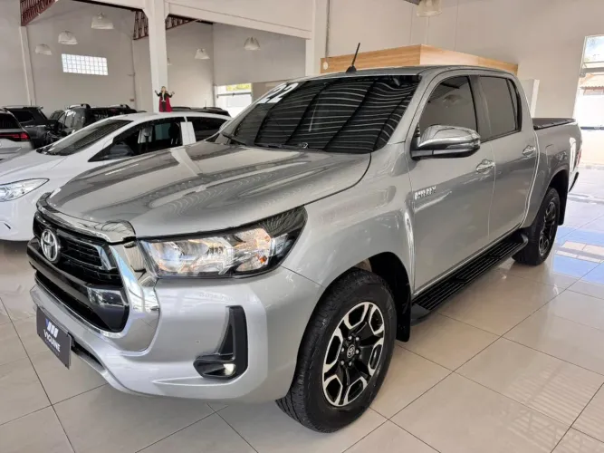 Toyota Hilux CD SRV 4X4 2.8 TDI Diesel Aut. 2022