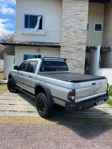 Mitsubishi L200 Sport HPE 2.5 4X4 CD DTI Dies. Aut. 2005