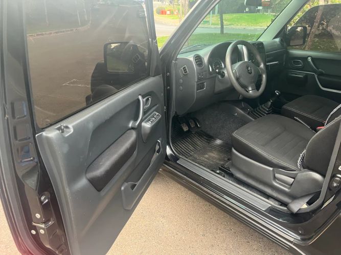 Imagem de Suzuki Jimny Wide/ /4all 1.3 16V 2015