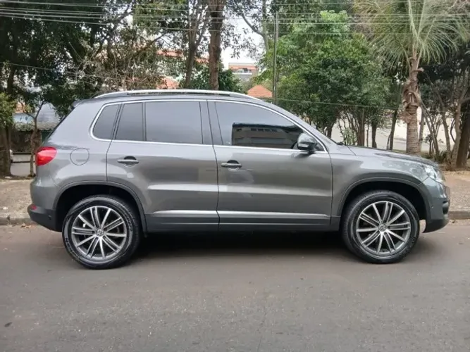 Volkswagen Tiguan 2.0 TSI 16V 200cv Tiptronic 5P 2015