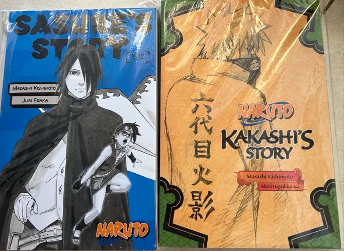 2 volumes Livro Novel Naruto Kakashi's story e Sasuke's Story edições em inglês