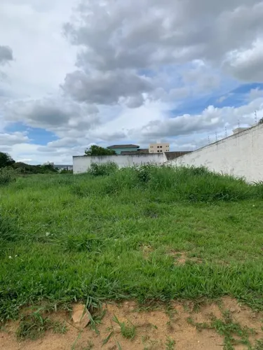 Lote com 1000m2 para locação no Bairro Boa Vista