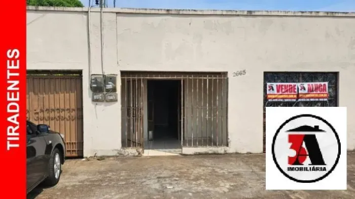 2 CASAS + PONTO COMERCIAL ANEXO