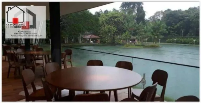 Locação no Água Cristal; Casa com 5 Suítes, 760 m² Construída.