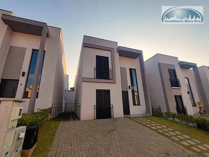Casa com 3 quartos à venda, 145 m² por R$ 1.350.000 - Condominio Villagio Maranello - Vinh