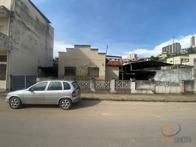 Lote à venda no Bairro São Sebastião, conselheiro Lafaiete - MG