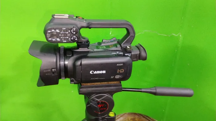 Filmadora profissional Canon Xa 20
