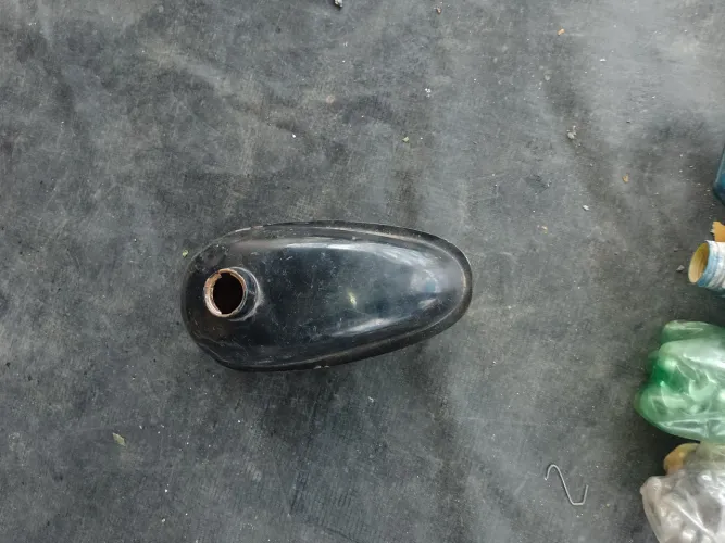 Tanque para bicicleta motorizada