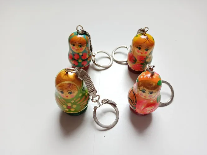4 Chaveiros russos de Matrioskas 