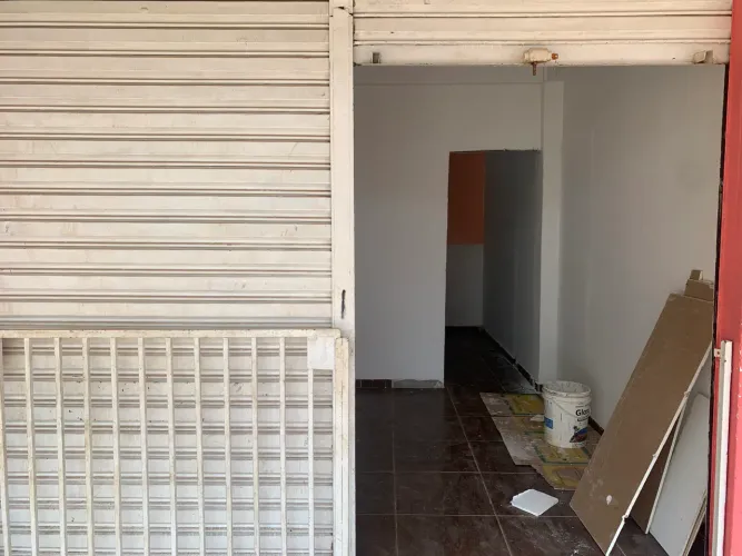 Alugo loja ao lado da avenida potiguar na 605 