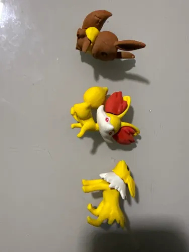 Kit 3 Borrachas Lego Pokémon Japão