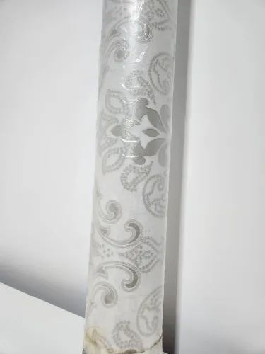 Papel Arabesco Vinilico com 16m2  489,99  NOVO!