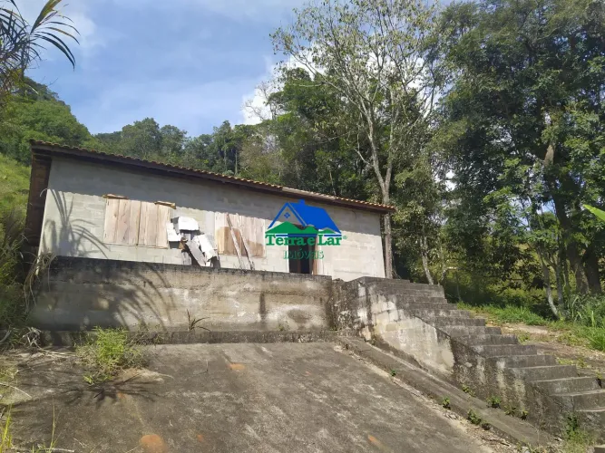 Casa em Construção à venda no bairro Engenho de Cima, Aiuruoca, MG