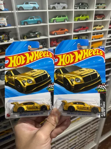Hot Wheels 2025 - 2018 Bentley Continental GT3 Dourado