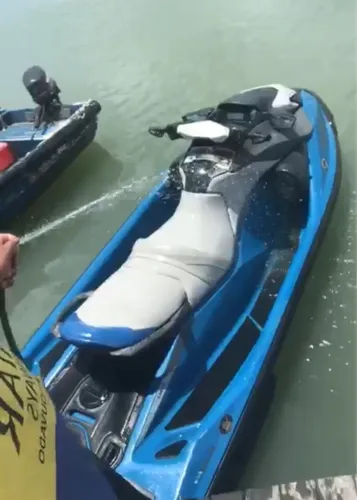 Jetski Seadoo GTI 2021 sociedade