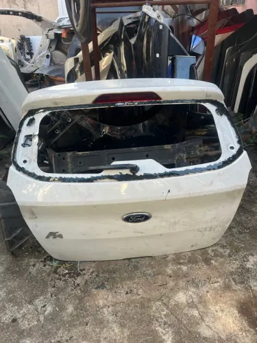 Tampa Traseira Ford Ka Hatch 
