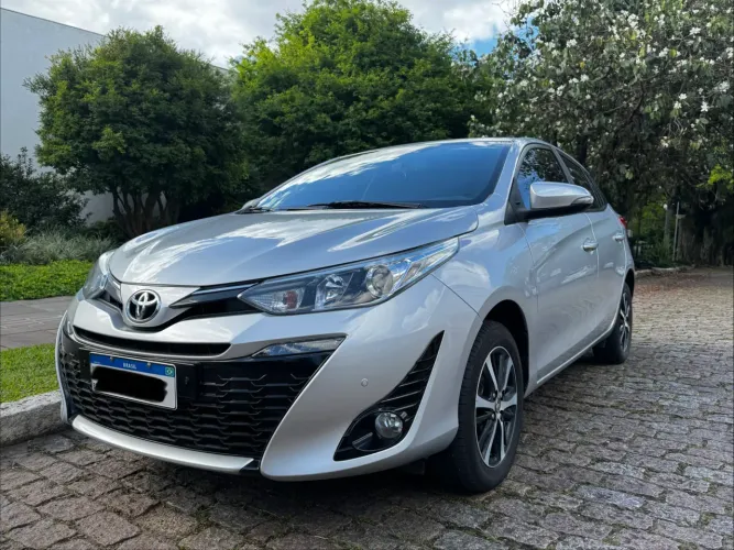 Toyota Yaris XLS Connect 1.5 Flex 16V 5P AUT 2022
