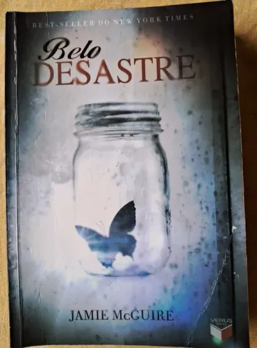 Romance Belo Desastre, livro de Jamie Mcguire, em bom estado