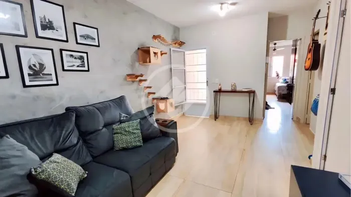 Casa para Venda com 03 quartos sendo 02 suíte no Condomínio Rio Claro, localizado no bairr