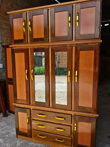 Guarda roupa de casal 4 portas espelhado (entrega grátis)