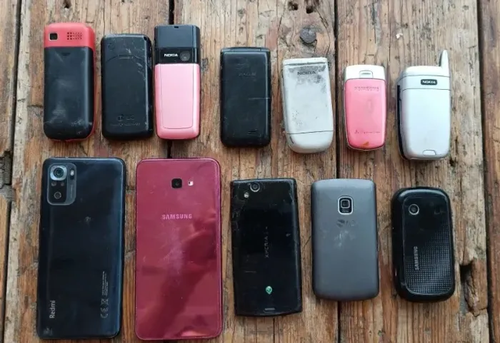 Celular p peças