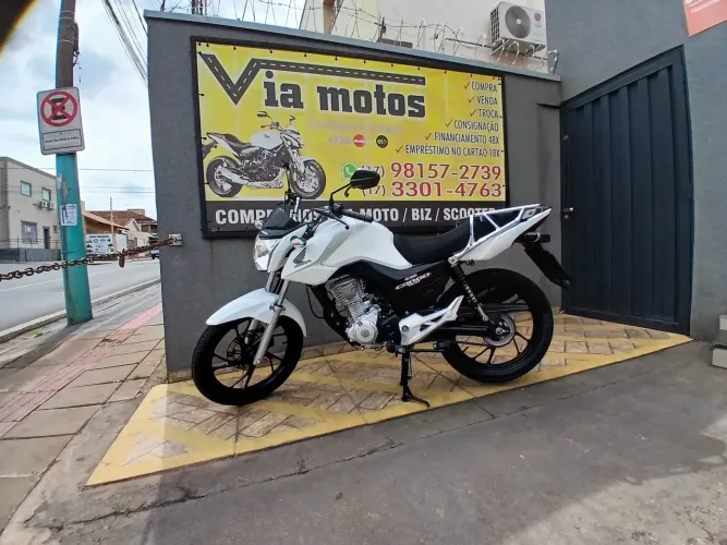 Cg 160 cargo moto bem conservada possui manual e chave reserva parcelo em até18X no cartão