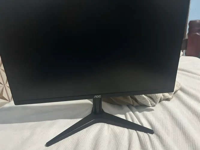 Monitor AOC 23,8 com HDMI e VGA - Conservado
