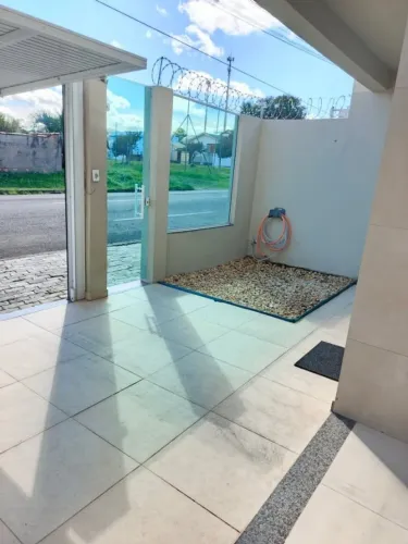 Sobrado Geminado com Móveis Planejados - Bairro Universitário