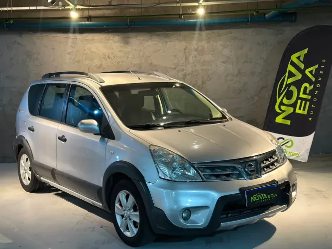 Nissan Livina X-gear SL 1.6 16V Flex Fuel Mec. 2011