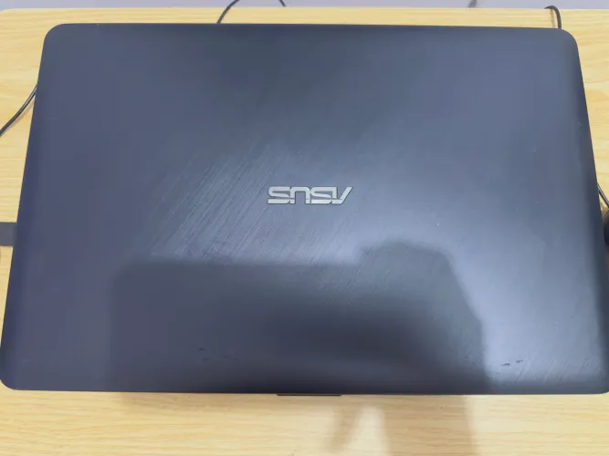 Vendo Notebook Asus I3-7g - 1tb de ssd e 16gb ram
