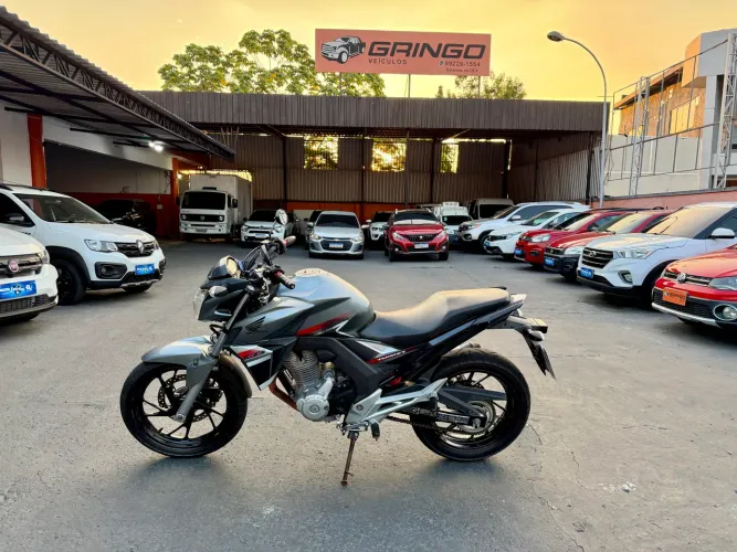 Honda CB 250F Twister - 2018