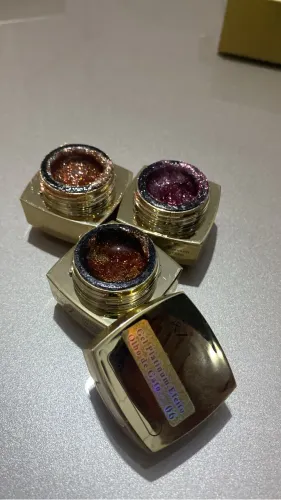 Vendo kit 6 esmaltes em gel efeito magnético + imã
