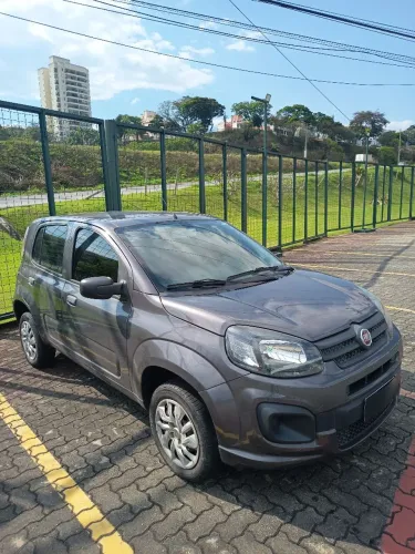 Fiat Uno Attractive 1.0 EVO Fire Flex 8V 5P 2021