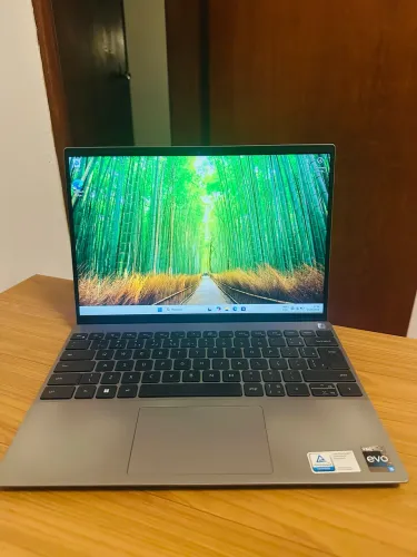 Vendo notebook Dell Vostro 5320