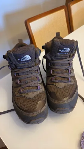 Bota the north face hedgehog 3 mid wp feminina marrom. Usada apenas uma vez!!!