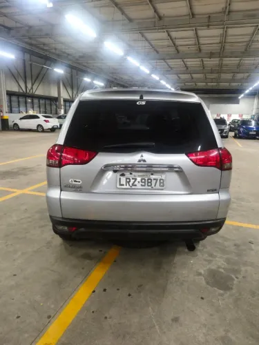 Mitsubishi Pajero HPE 3.2 4X4 T.i. Dies. 5P Aut. 2016