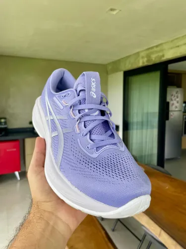 Asics Gel Cumulus 28 - tênis novo feminino 40