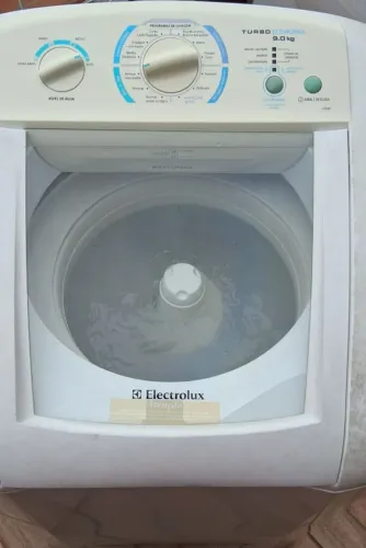 Máquina de lavar roupa Electrolux