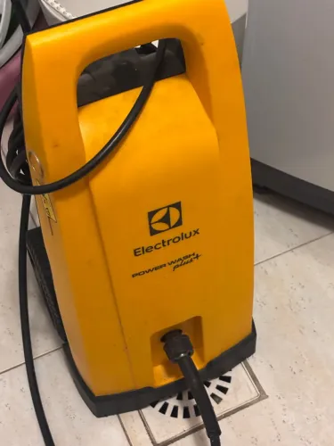 Lavadora de alta pressão Electrolux