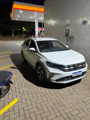 Volkswagen Nivus Highline 1.0 200 TSI Flex AUT 2021