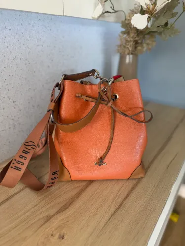 Bolsas em couro