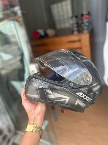 Capacete axxis tamanho 60