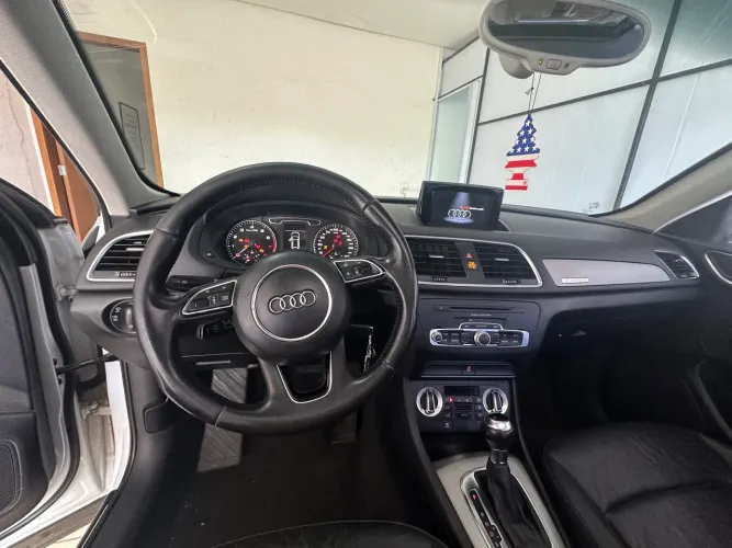 Audi Q3 2.0 TFSI Quat. 211/220cv S-tronic 5P 2014